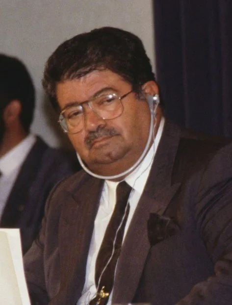Turgut Ozal Felipe Gonzalez ofrece una rueda de prensa con el primer ministro de Turquia. Pool Moncloa. 15 de septiembre de 1989 cropped