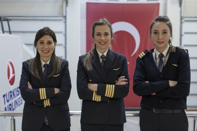 ۳۲۹ خلبان خانم در هواپیمایی ترکیه