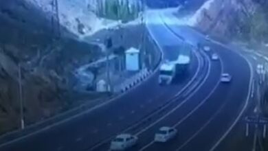 واژگونی تریلی