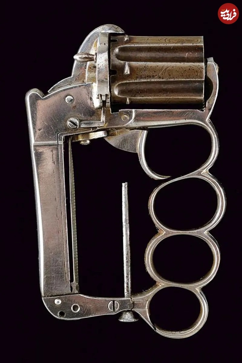 1576668 843