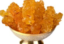 دمنوش لیموعمانی با گل‌گاوزبان و نبات