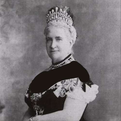 Grand Duchesjs Augusta of Mecklenburg Strelitz with THE CAMBRIDGE LOVERS KNOT TIARA 400x400 1