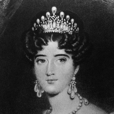 Princess Augusta Duchess of Cambridge with THE CAMBRIDGE LOVERS KNOT TIARA 400x400 1