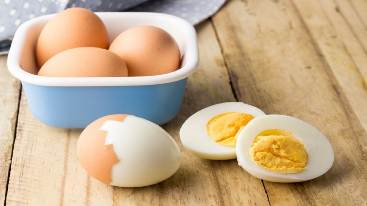 تخم مرغ شما هنگام آب‌پز