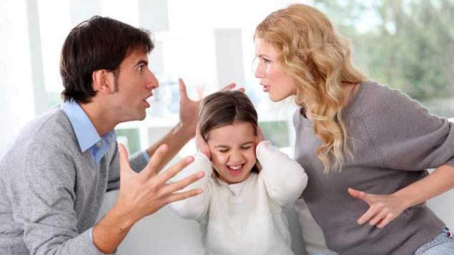 تنش‌های خانوادگی