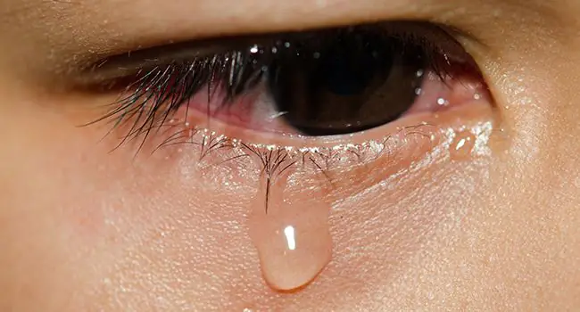 گریه کردن