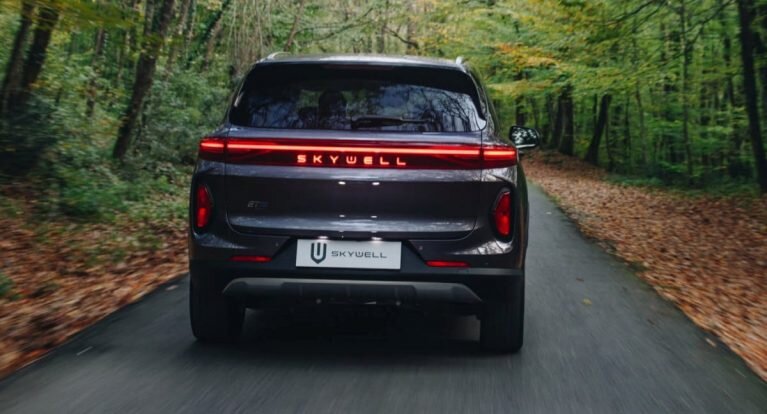 خودروی برقی