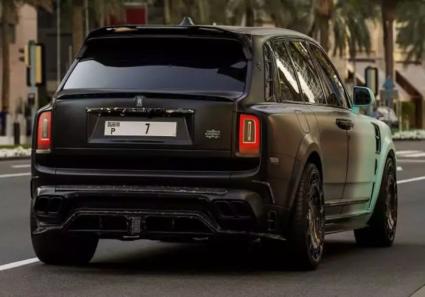 Mansory Rolls Royce Cullinan Rear 620x434 1