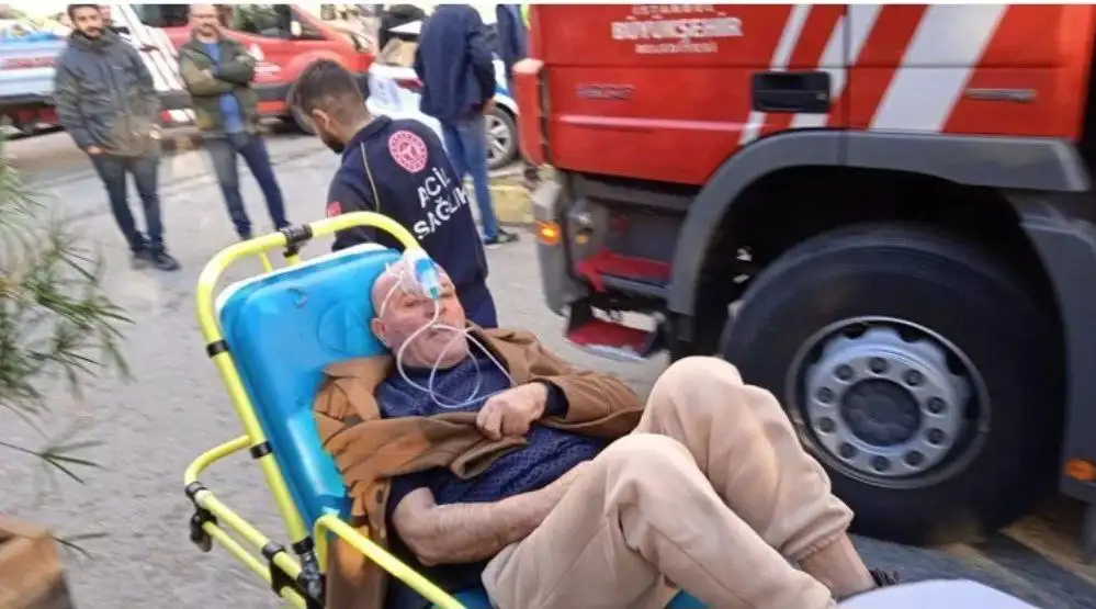 آتش سوزی یک کافه در استانبول