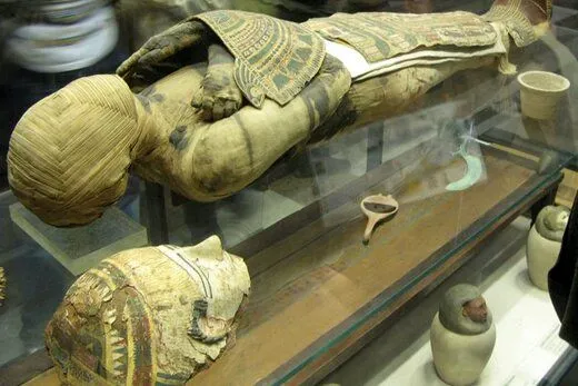 مومیایی کردن