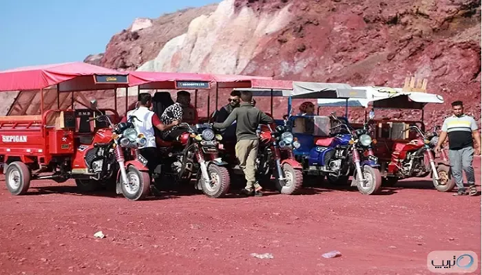 ادارات و مدارس