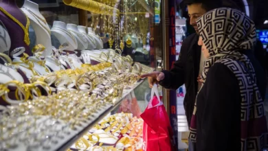 Gold and currency in Istanbul market