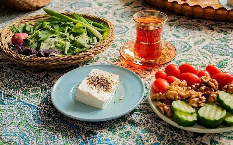 باید و نباید‌های سحری و افطار