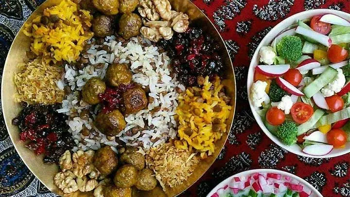 لیست ۱۱ افطاری ساده و کم هزینه 7 پلو