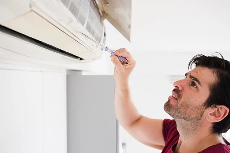 دلیل بوی بد کولر گازی