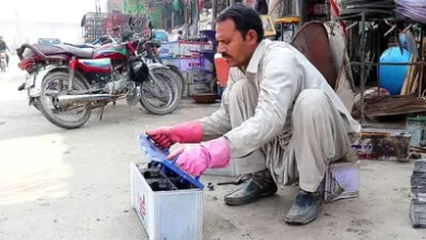 بازسازی باتری خودرو به روش حیرت انگیز استاد پاکستانی