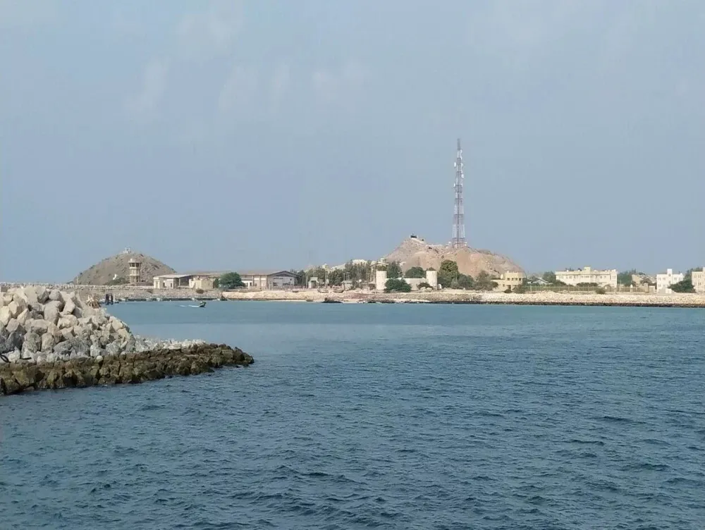 جزیره سیری هرمزگان