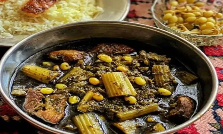 طرز تهیه خورش کرفس با غوره