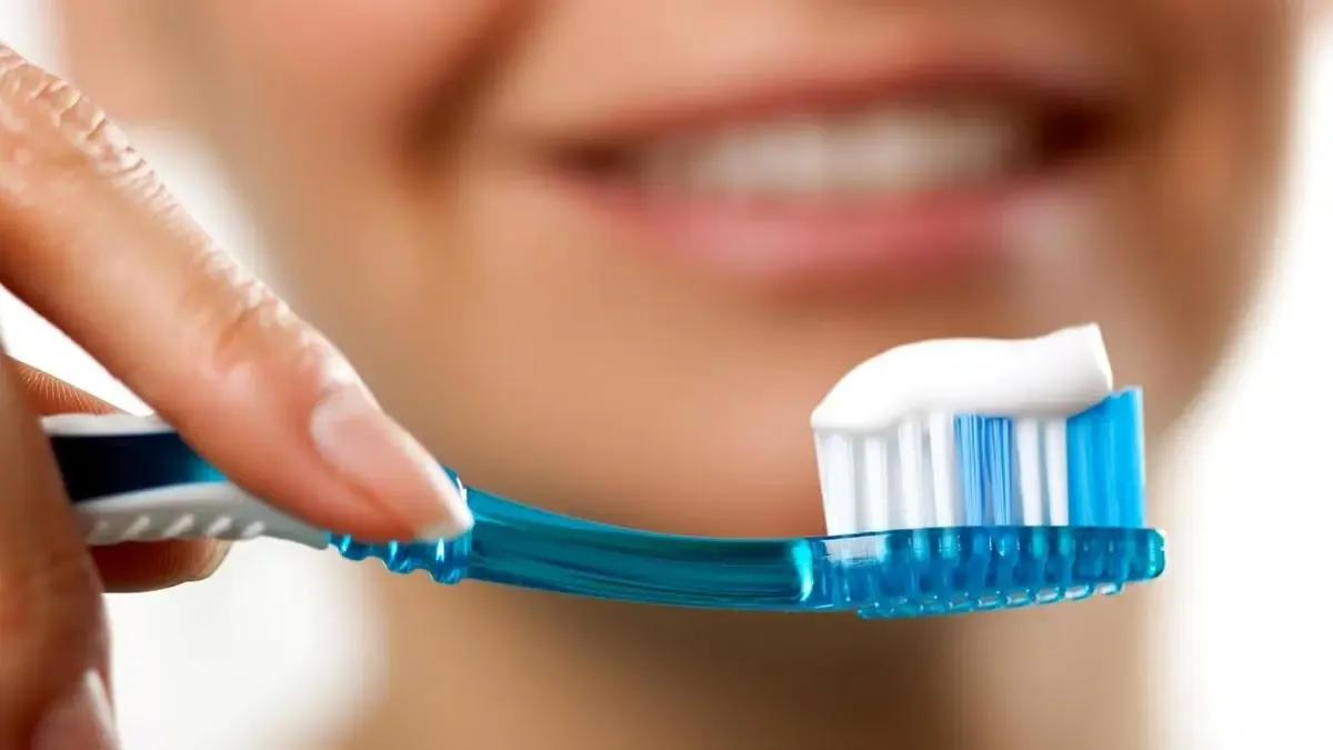 بعد از صبحانه مسواک بزنیم یا نه؟