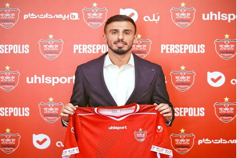 بمب پرسپولیس جدا می‌شود