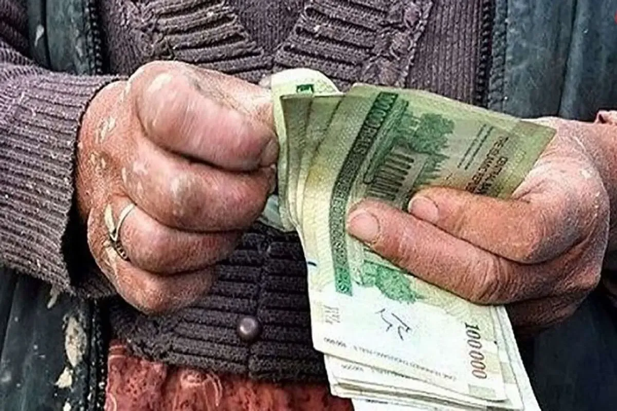 با افزایش حقوق کارگران موافقت شد9