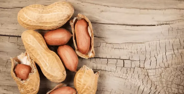 خاصیت بادام زمینی