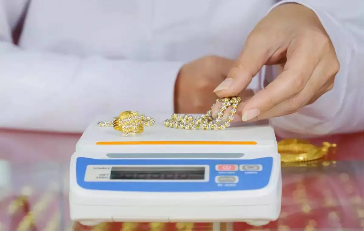 نحوه‌ی محاسبه اجرت طلا در بازار چگونه است؟4
