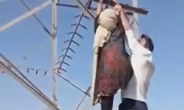 لحظه نجات یک دختر از خودکشی