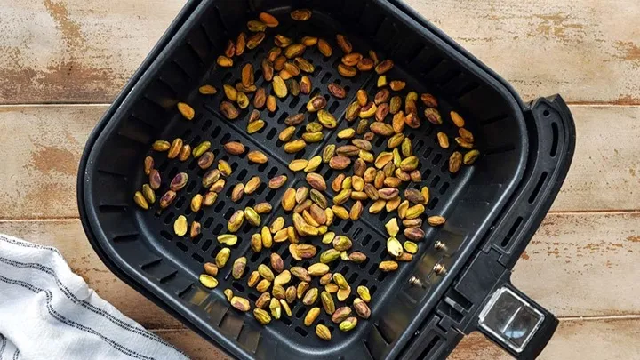 بو دادن پسته