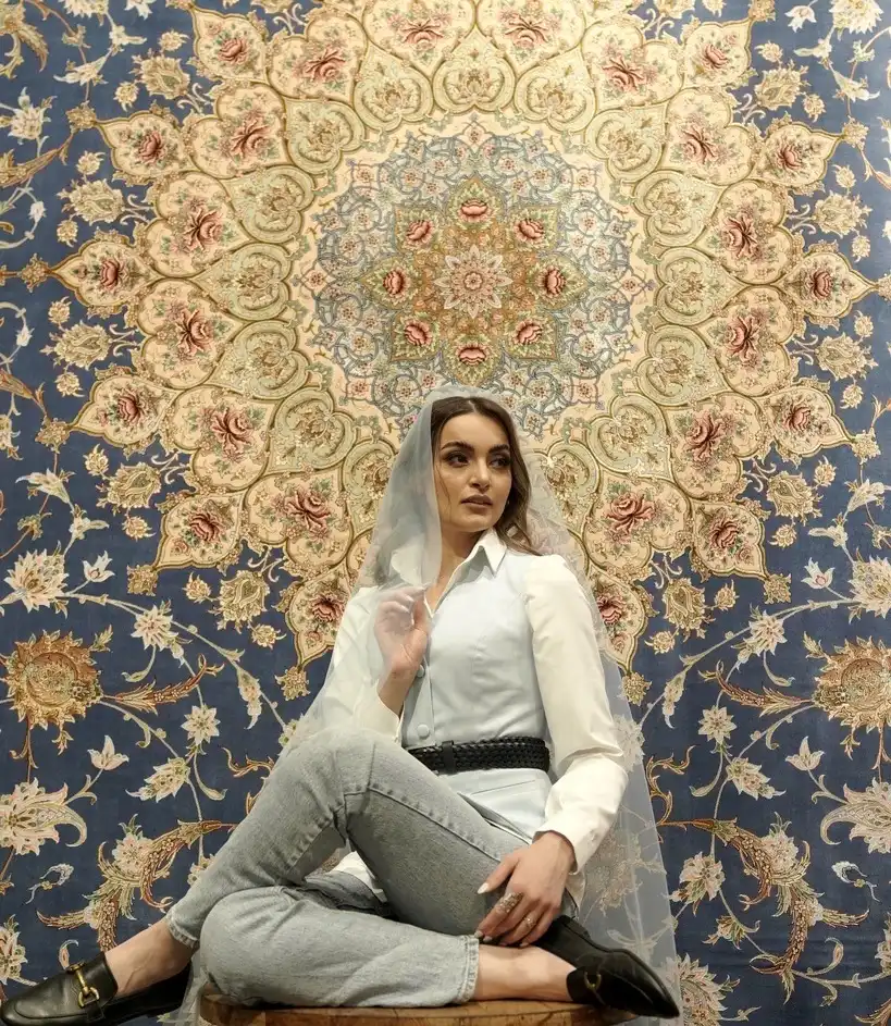 تغییر چهره نیلوفر پارسا