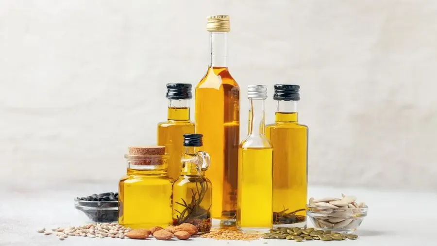 چرا و چطور از روغن‌های گیاهی یا روغن زیتون در پخت و پز استفاده کنیم؟