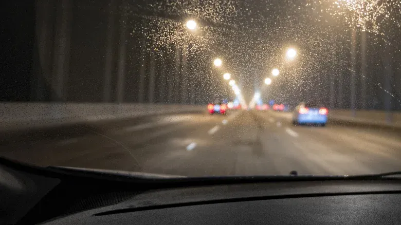 رانندگی در شب