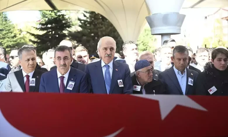 تشییع پیکر راننده تاکسی