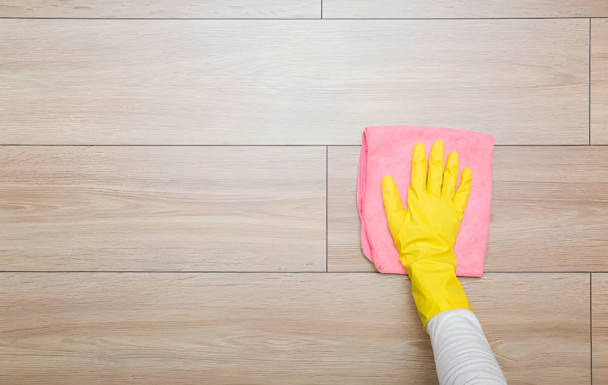 تمیز کردن پارکت