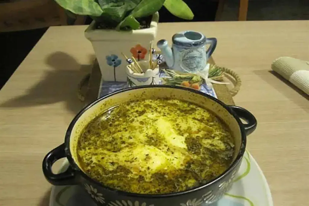 طرز تهیه آب‌ پیازک شیرازی؛ صبحانه‌ ای سنتی و گرم1