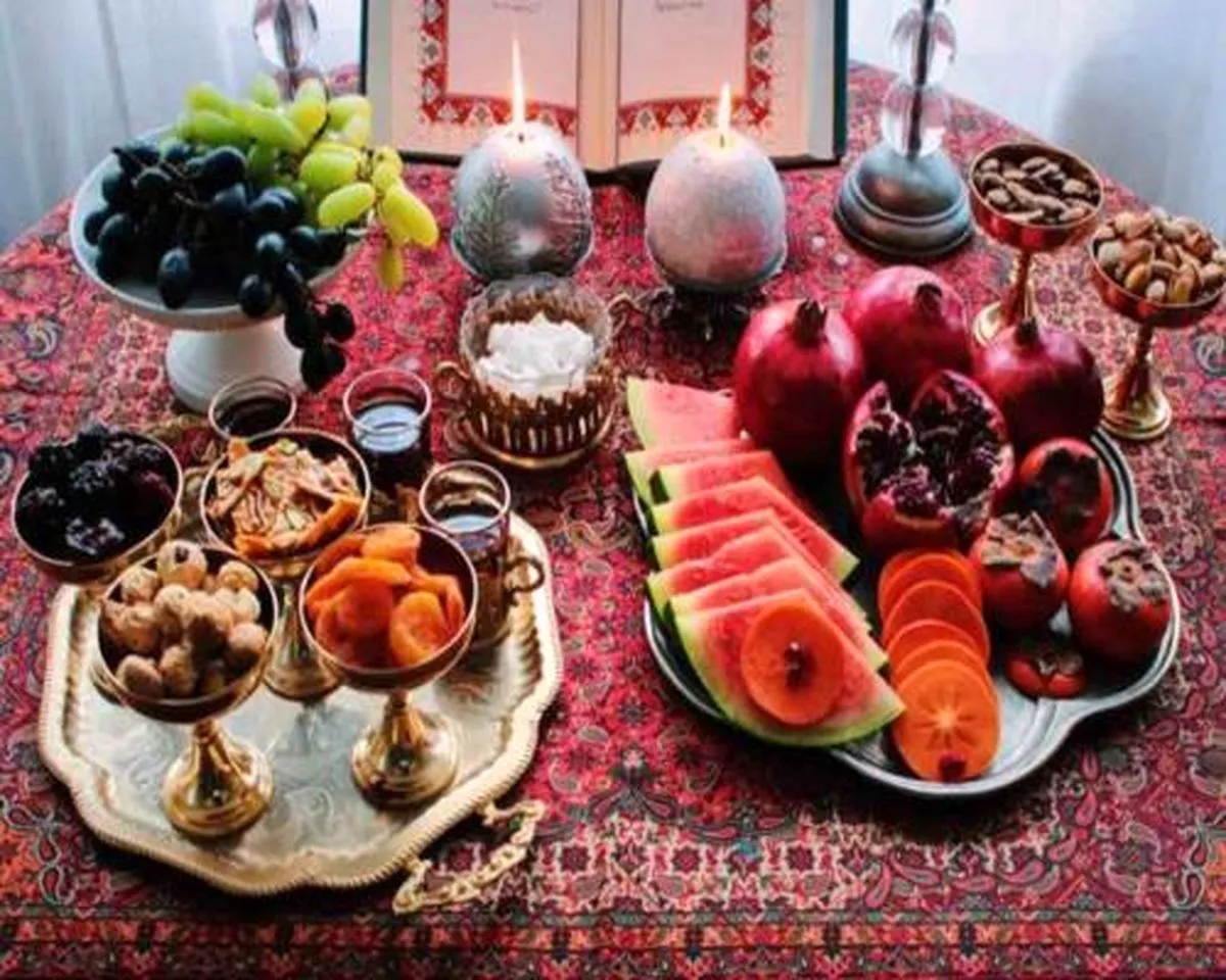 تزئین سفره شب یلدا طرح های سنتی و مدرن