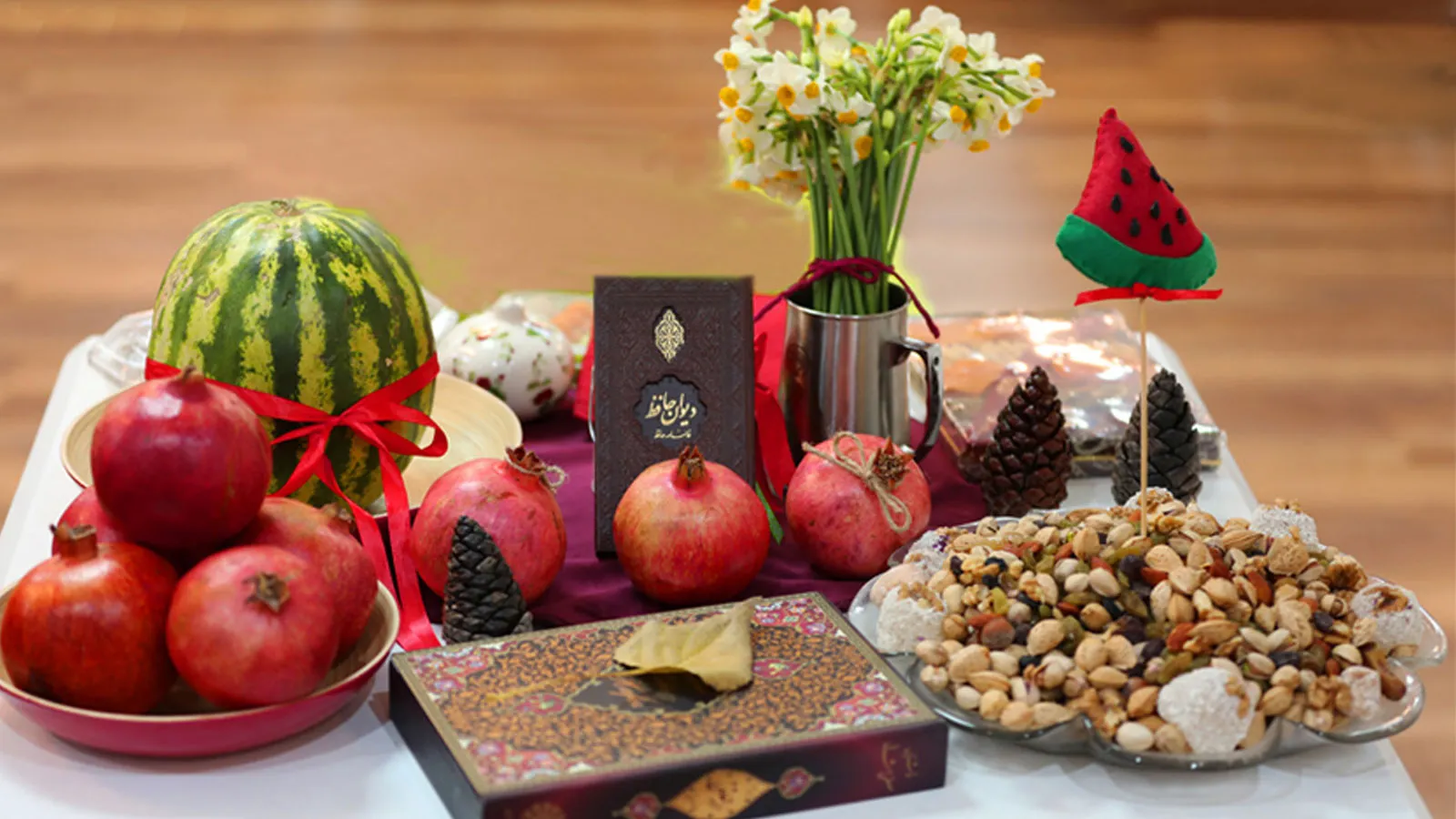تزیین سفره شب یلدا 99