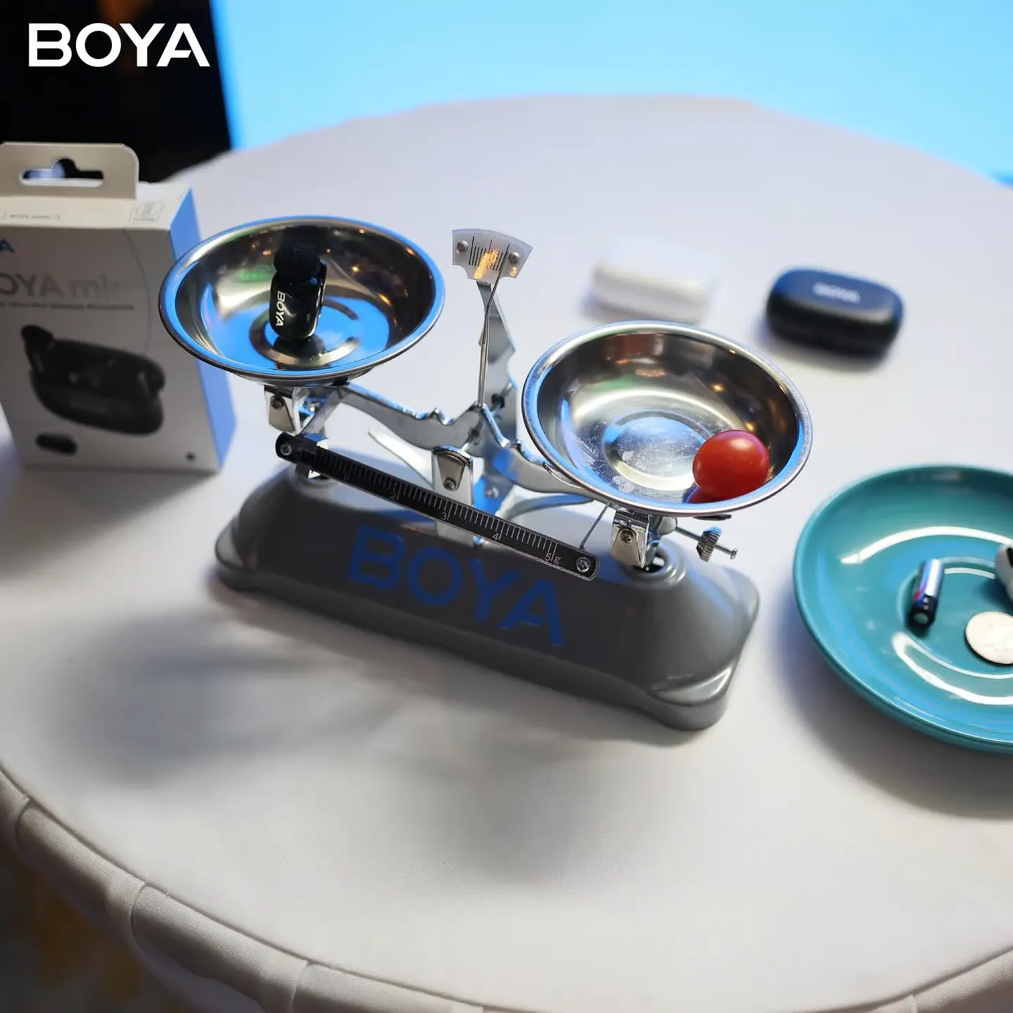 سبکترین میکروفون کوچک بی‌سیم جهان معرفی شد1