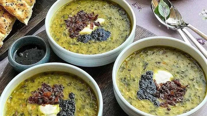 طرز تهیه آش اسفناج با ماست موسیر 2 طرز تهیه آش اسفناج با ماست موسیر1
