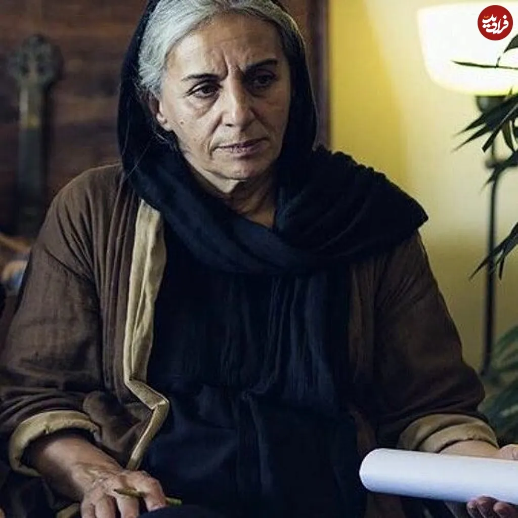 مریم بوبانی بازیگر نقش عمه عزیز11