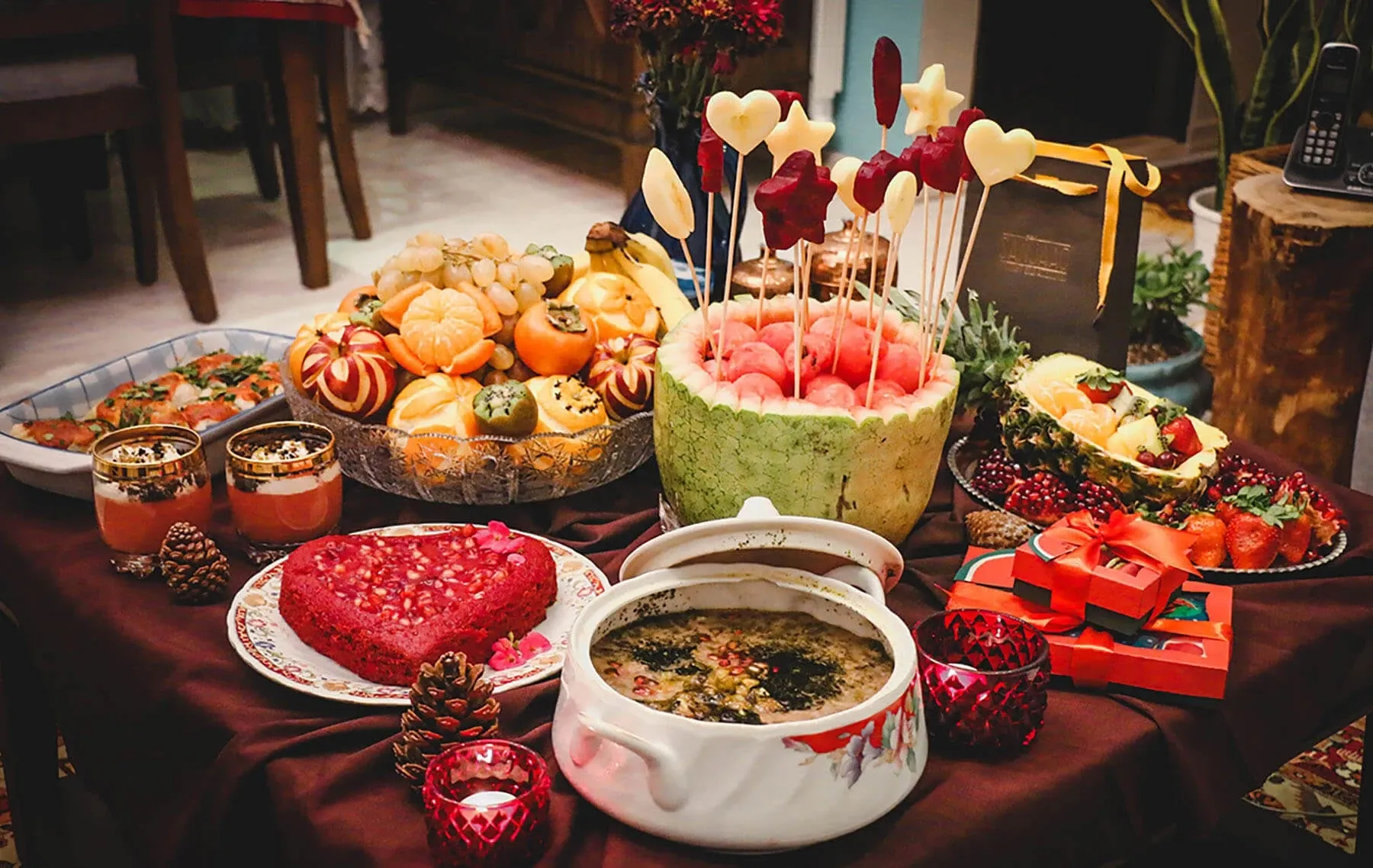چیدمان سفره شب یلدا
