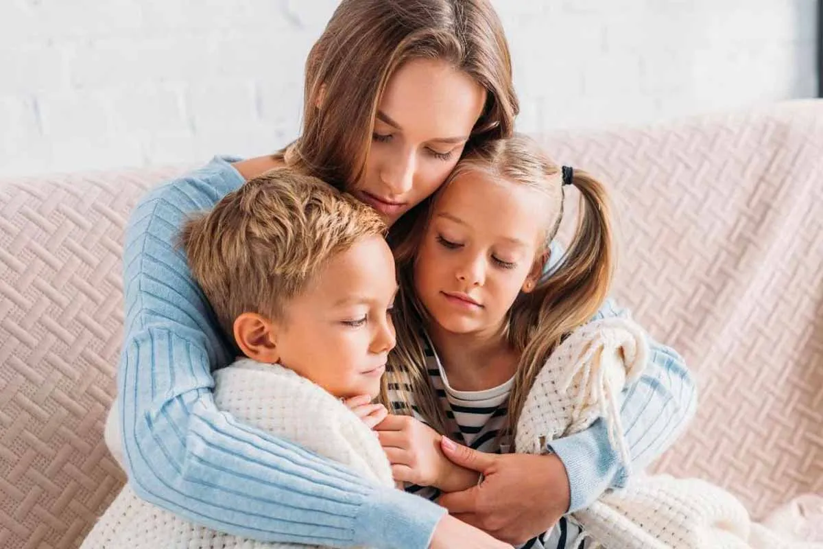 نازنین بیاتی