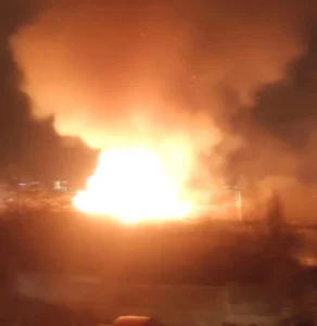 عمارت شاکر پاشا در آتش سوخت(عکس) 2 dha1jpegt117785548jpg AsrVJcABYEquyaJDZINWfQ