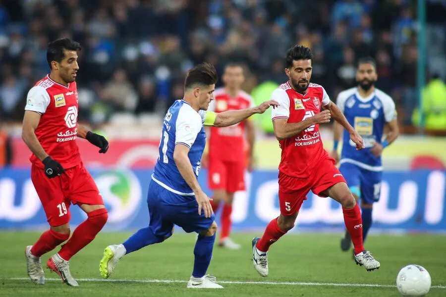 هافبک محبوب پرسپولیسی‌ ها رسما به پاختاکور پیوست
