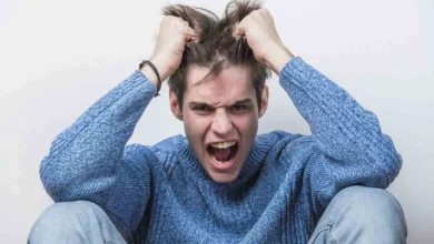 چرا برخی نوجوانان فحاشی می‌کنند؟
