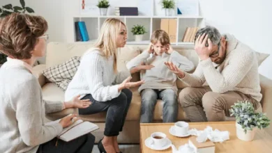 ۸عضو خانواده که باید از آن‌ها فاصله بگیرید1