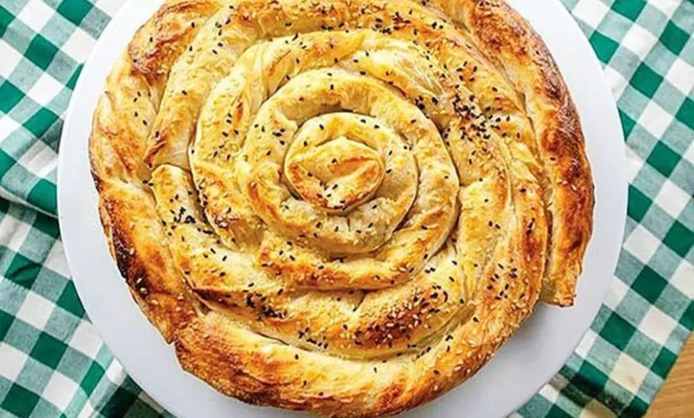 بورک گوشت و قارچ