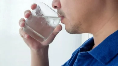 تاثیر نوشیدن آب فراوان برای بهبود سلامت پروستات