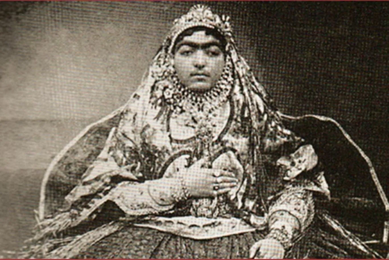 سرنوشت زنان حرمسرای ناصرالدین شاه قاجار پس از کشته‌ شدن او چه شد؟1