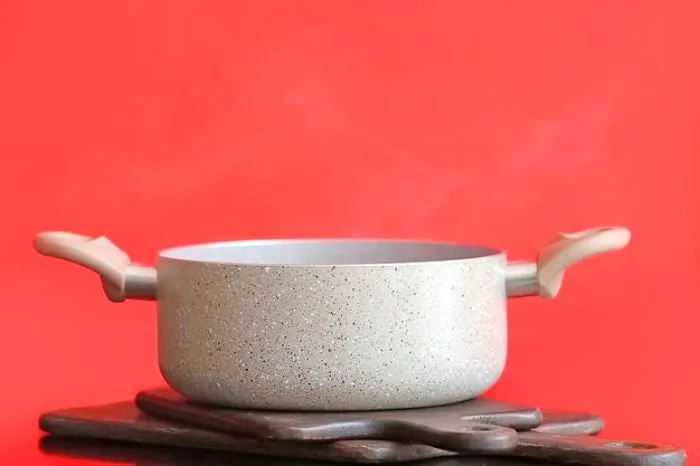 نگهداری از ظروف تفلون